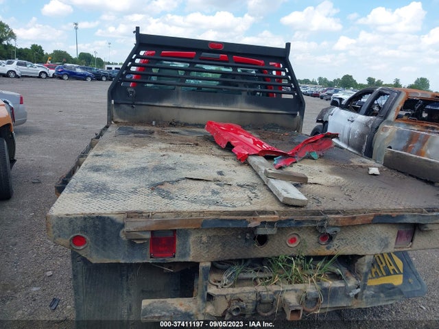 2016 Ford F-550, VIN: 1FDUF5HT0GED30998