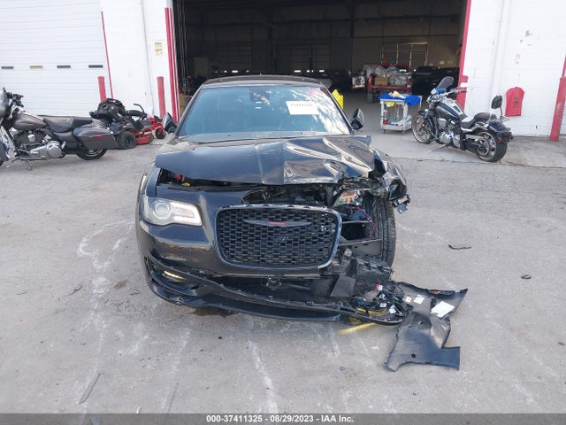 Chrysler 300 300s 2022 2C3CCABTXNH236647 Image 12