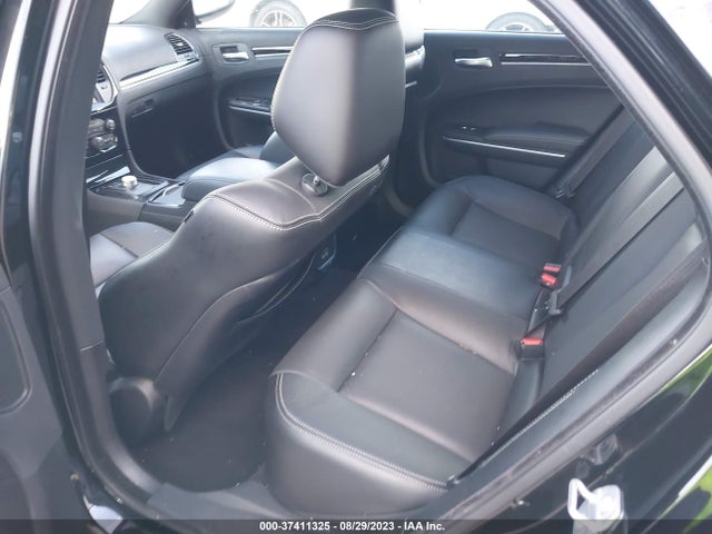 Chrysler 300 300s 2022 2C3CCABTXNH236647 Image 8