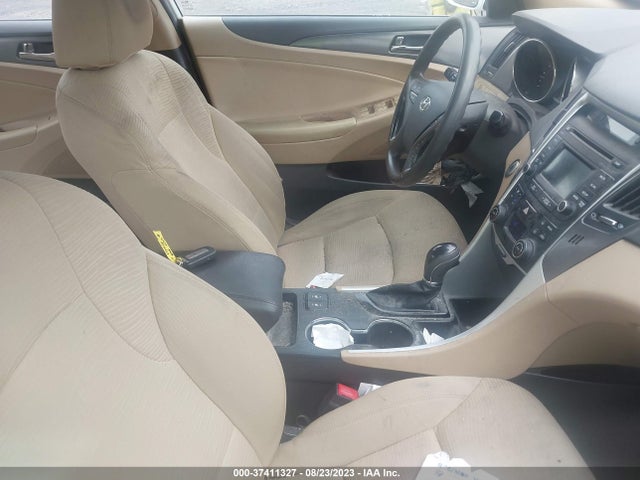 2015 HYUNDAI SONATA HYBRID VIN: KMHEC4A41FA139171