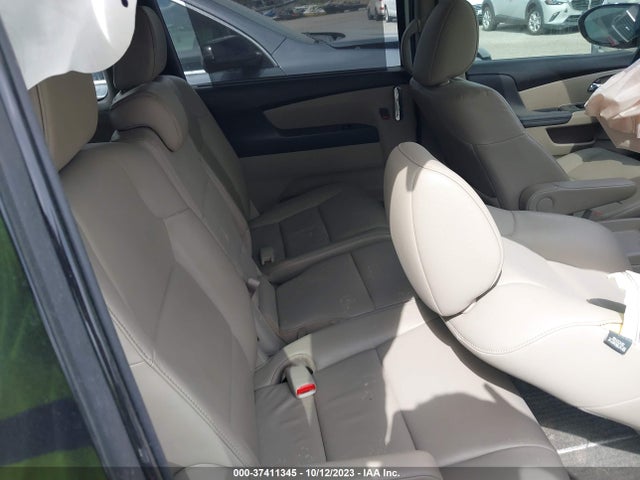 Honda Odyssey Touring 2016 5FNRL5H96GB085792 Image 8