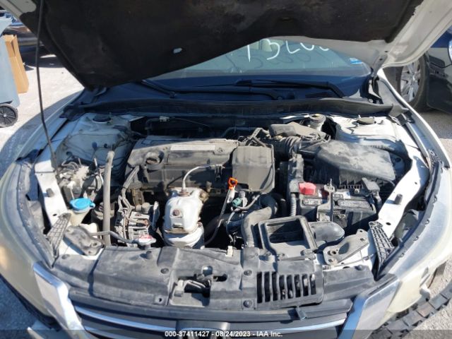 1HGCR2F31EA132087 Honda Accord Sedan Lx
