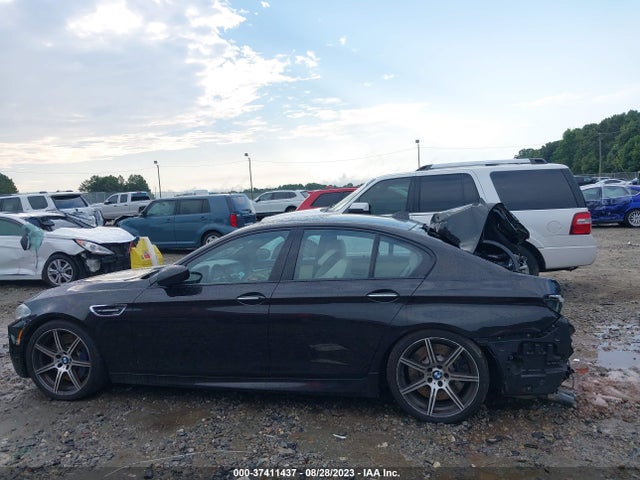 2015 BMW M5, VIN: WBSFV9C50FD594557