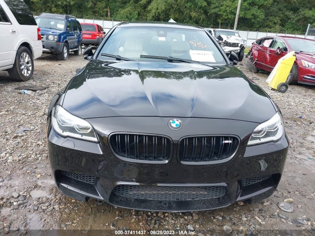 2015 BMW M5, VIN: WBSFV9C50FD594557
