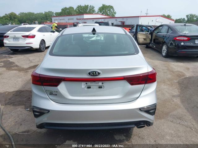 3KPF24AD3LE156882 KIA Forte Lxs