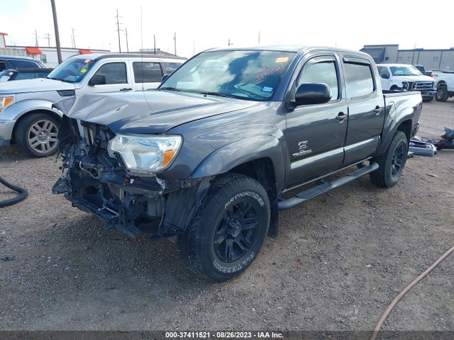 Toyota Tacoma Prerunner 2015 5TFJU4GN2FX078264 Image 2
