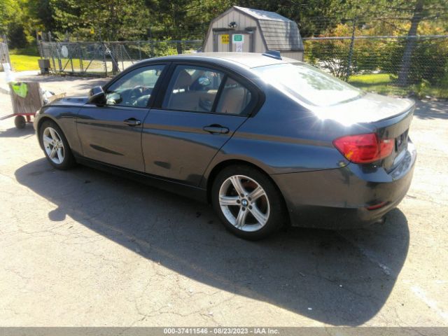 WBA3B1G59ENN90284 BMW 3 Series 320i