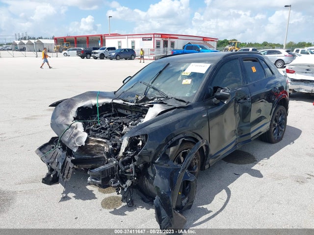 WA1EECF30N1052976 Audi Q3 S Line Premium Plus