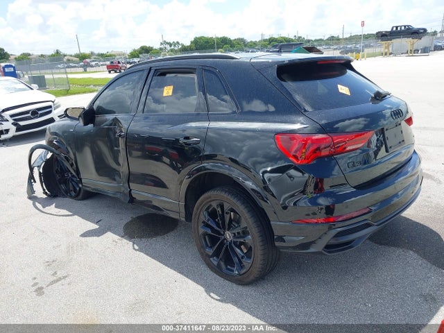 WA1EECF30N1052976 Audi Q3 S Line Premium Plus