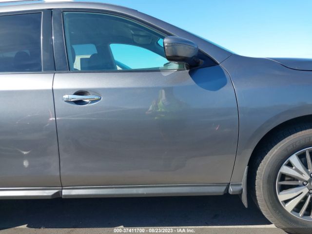 5N1DR2MM0HC639033 Nissan Pathfinder Sv