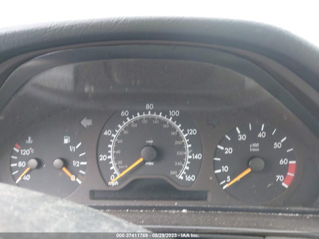1999 MERCEDES-BENZ E-CLASS VIN: WDBJF70H9XA882113