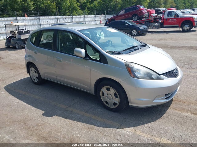 2012 HONDA FIT VIN: JHMGE8H39CS006271