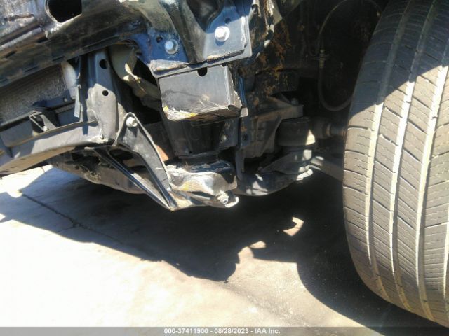 5TDKK3DC5FS658721 Toyota SIENNA LE
