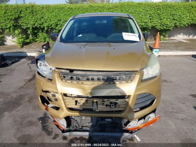 1FMCU0F7XEUE13836 Ford ESCAPE S