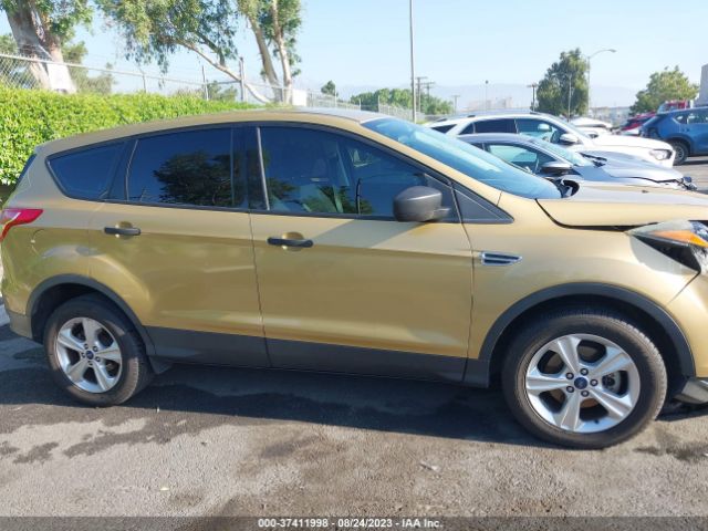 1FMCU0F7XEUE13836 Ford ESCAPE S