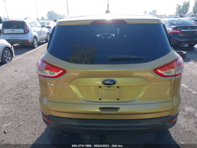 1FMCU0F7XEUE13836 Ford ESCAPE S