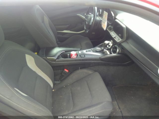 2018 CHEVROLET CAMARO 1G1FB1RSXJ0191502 Photo 4