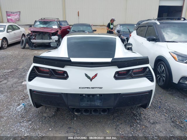 Chevrolet Corvette Z51 2lt 2015 1G1YK2D70F5106405 Image 17