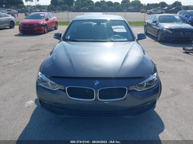 WBA8E1G51JNU90266 BMW 320i