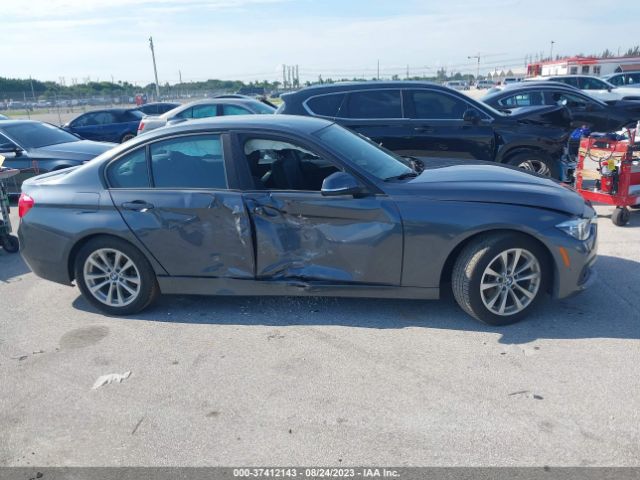 WBA8E1G51JNU90266 BMW 320i