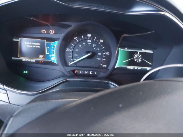 3FA6P0SU5HR380363 Ford Fusion Energi Titanium/platinum