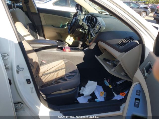 KNAGM4A70F5623682 KIA Optima Lx