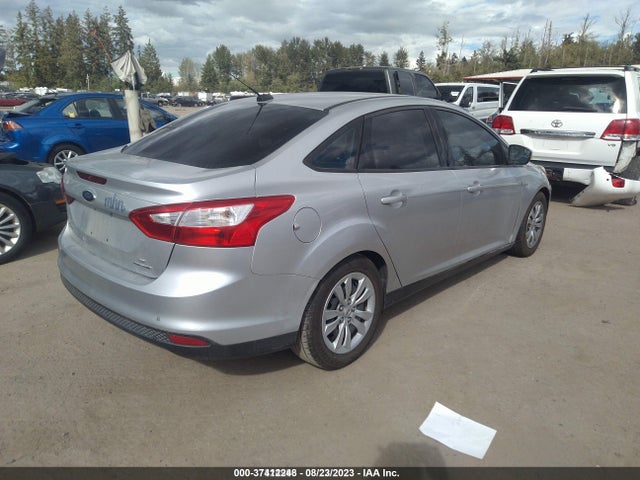 Ford FOCUS SE 2014 1FADP3F29EL236410 Image 6