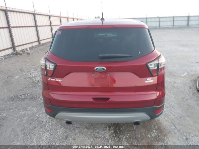 1FMCU0GD2HUC65612 Ford ESCAPE SE