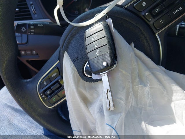 KIA Optima Lx 2016 5XXGT4L35GG046144 Image 11
