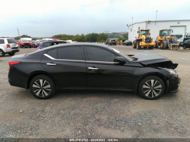 1N4BL4DWXKC197949 Nissan Altima 2.5 Sv