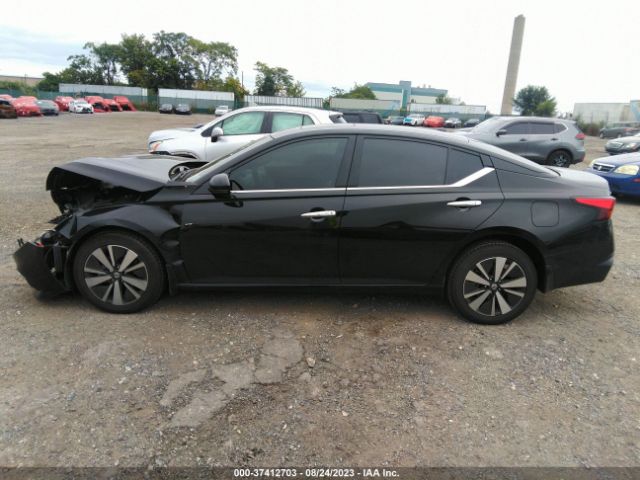 1N4BL4DWXKC197949 Nissan Altima 2.5 Sv