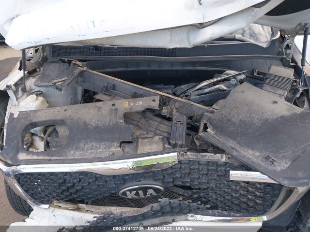 KIA SORENTO LX 2016 5XYPGDA30GG059340 Image 10