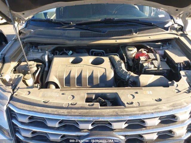 Ford EXPLORER XLT 2016 1FM5K8DH4GGC37859 Image 10
