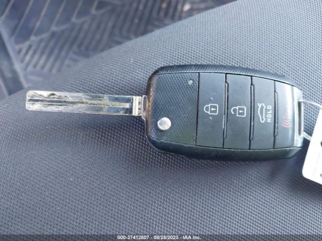 KNADM4A32G6613702 KIA RIO LX