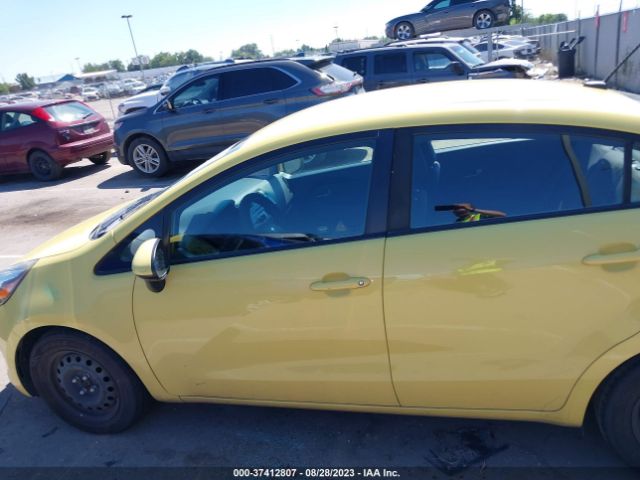 KNADM4A32G6613702 KIA RIO LX