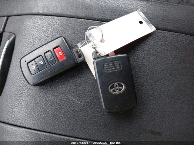 Toyota Highlander Limited 2016 5TDDKRFH5GS242805 Image 3