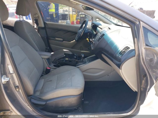 KNAFX4A88E5053439 KIA FORTE EX