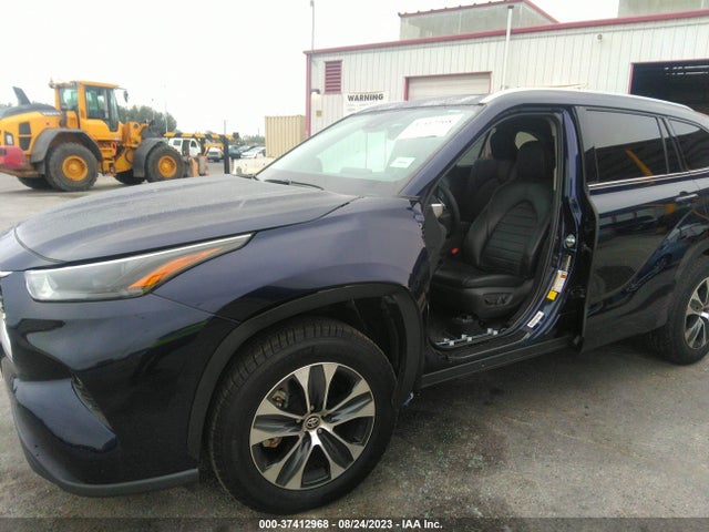 Toyota HIGHLANDER HYBRID 2022 5TDHARAH0NS515044 Image 13