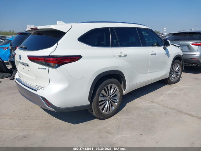 Toyota Highlander Hybrid Platinum 2021 5TDFARAH4MS008136 Image 4