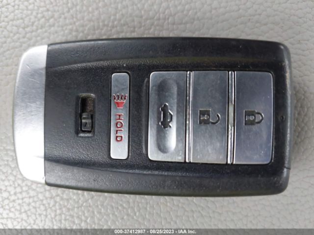 19UDE2F75KA004255 Acura Ilx Pkg