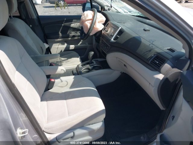 5FNYF6H11JB047932 Honda PILOT LX