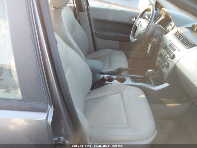 2011 FORD FOCUS SEL VIN: 1FAHP3HN9BW124337