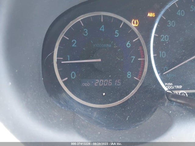 2010 TOYOTA SIENNA XLE VIN: 5TDYK4CC8AS339145