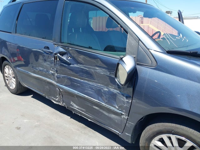 2010 TOYOTA SIENNA XLE VIN: 5TDYK4CC8AS339145