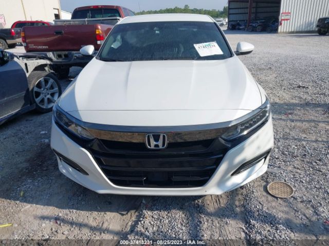 1HGCV1F38JA115335 Honda Accord Sport