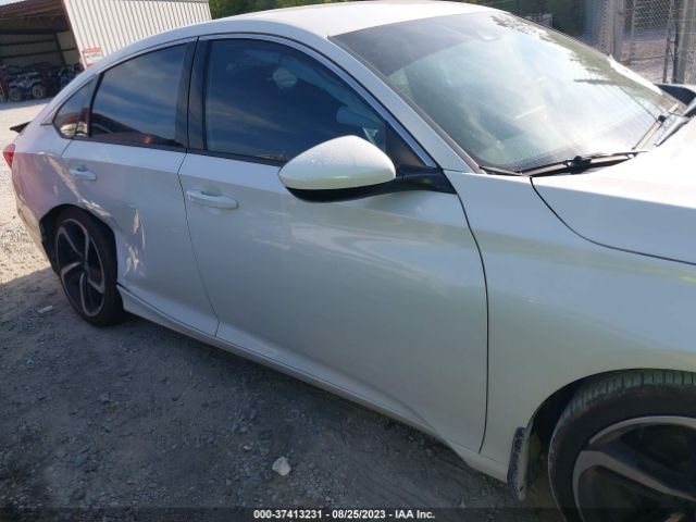 1HGCV1F38JA115335 Honda Accord Sport