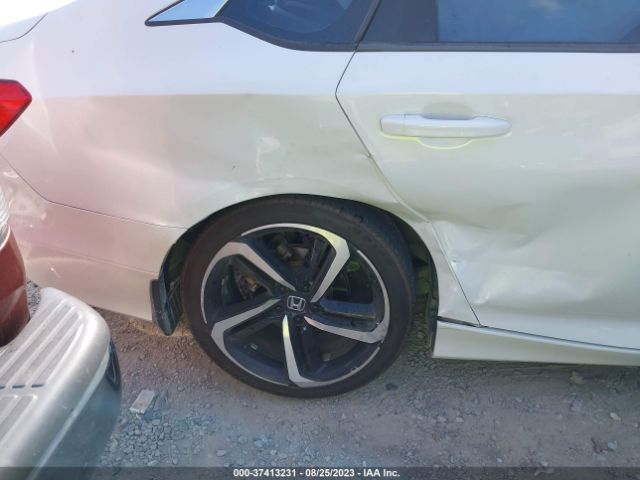 1HGCV1F38JA115335 Honda Accord Sport