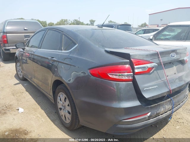 Ford FUSION S 2019 3FA6P0G76KR113713 Image 3