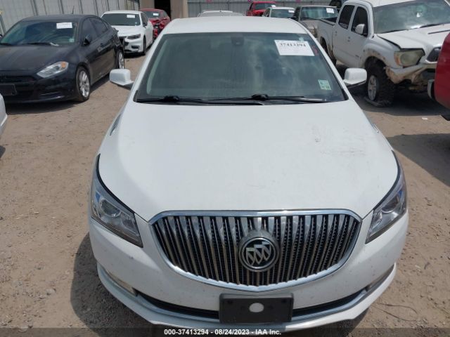 1G4GB5G34GF235784 Buick Lacrosse Leather