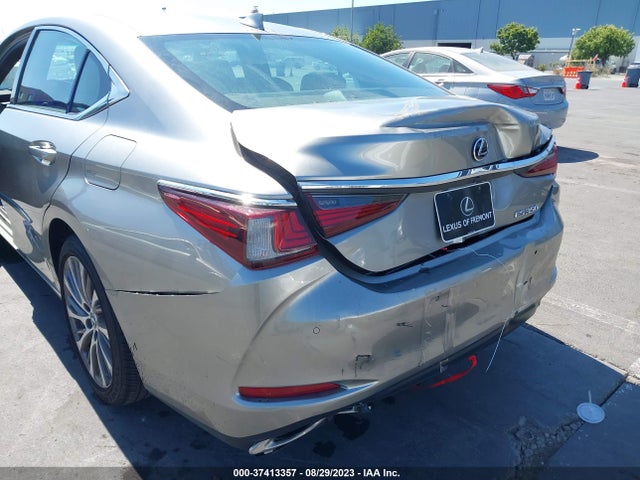 58ADZ1B1XMU105800 Lexus Es Es 350